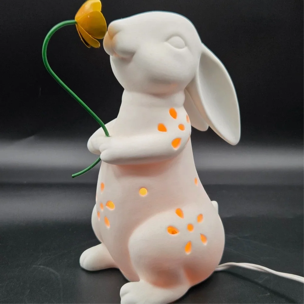 White Bunny Rabbit Lamp Figural Table Top Whimsical Woodsy Nursery Novelty Decor